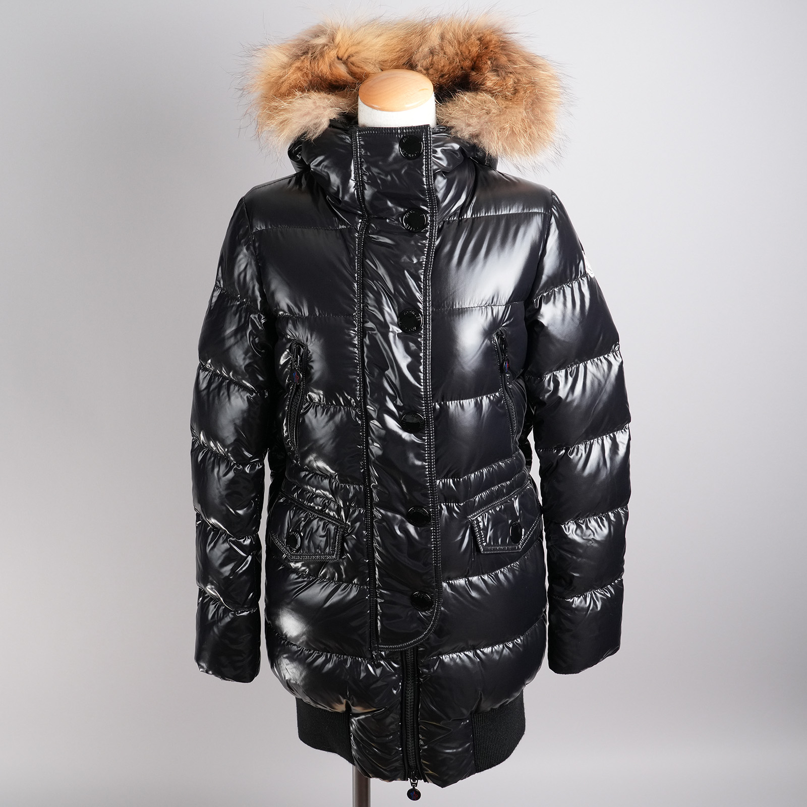 モンクレール（MONCLER）LOIRE ファー付きダウンコート レディース サイズ00 ブラック｜正面全体