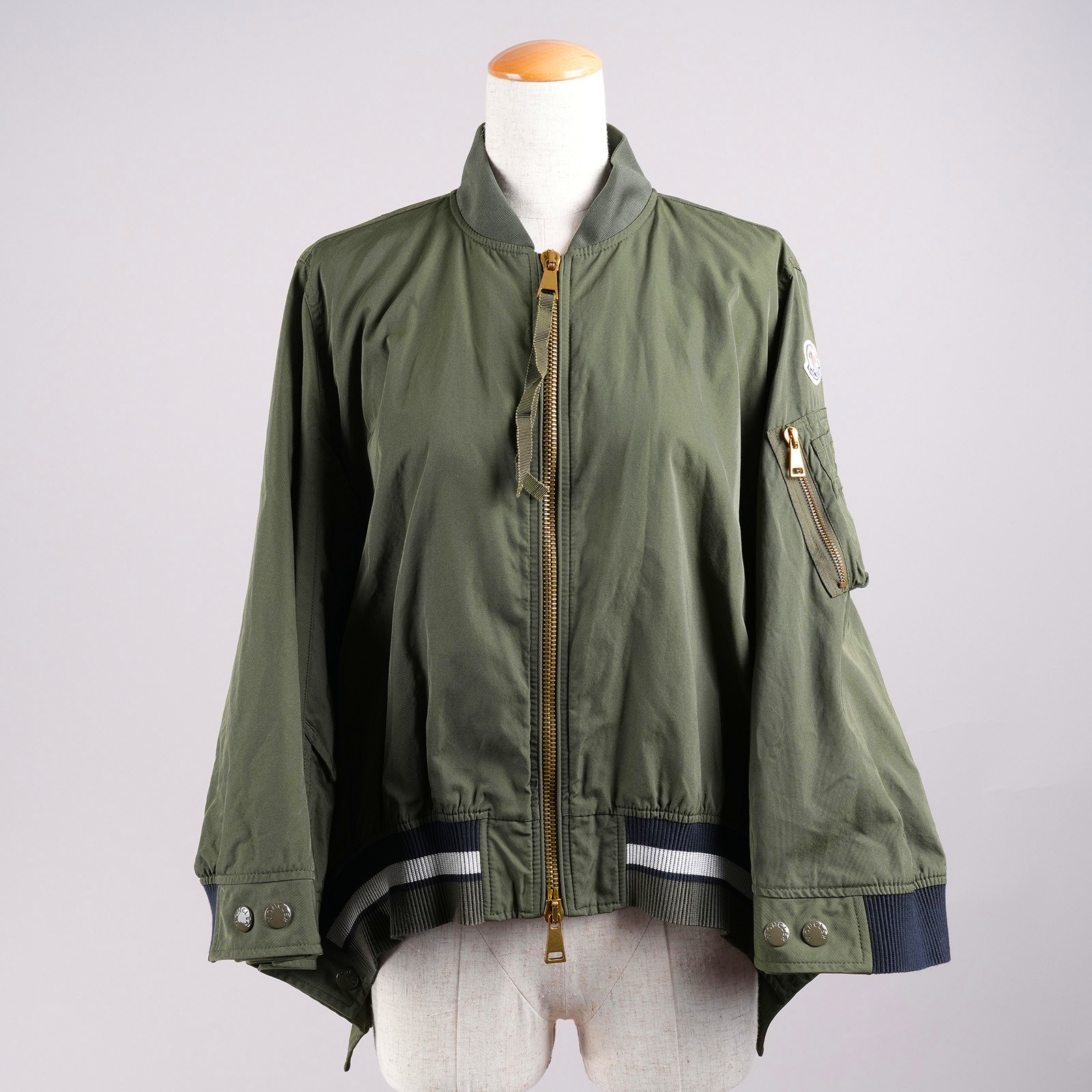 ✨MONCLER✨REBLOCHON✨ポンチョ／ブルゾン✨国内正規品 モンクレール REBLOCHON サイズ2 グリーン レディース MONCLER