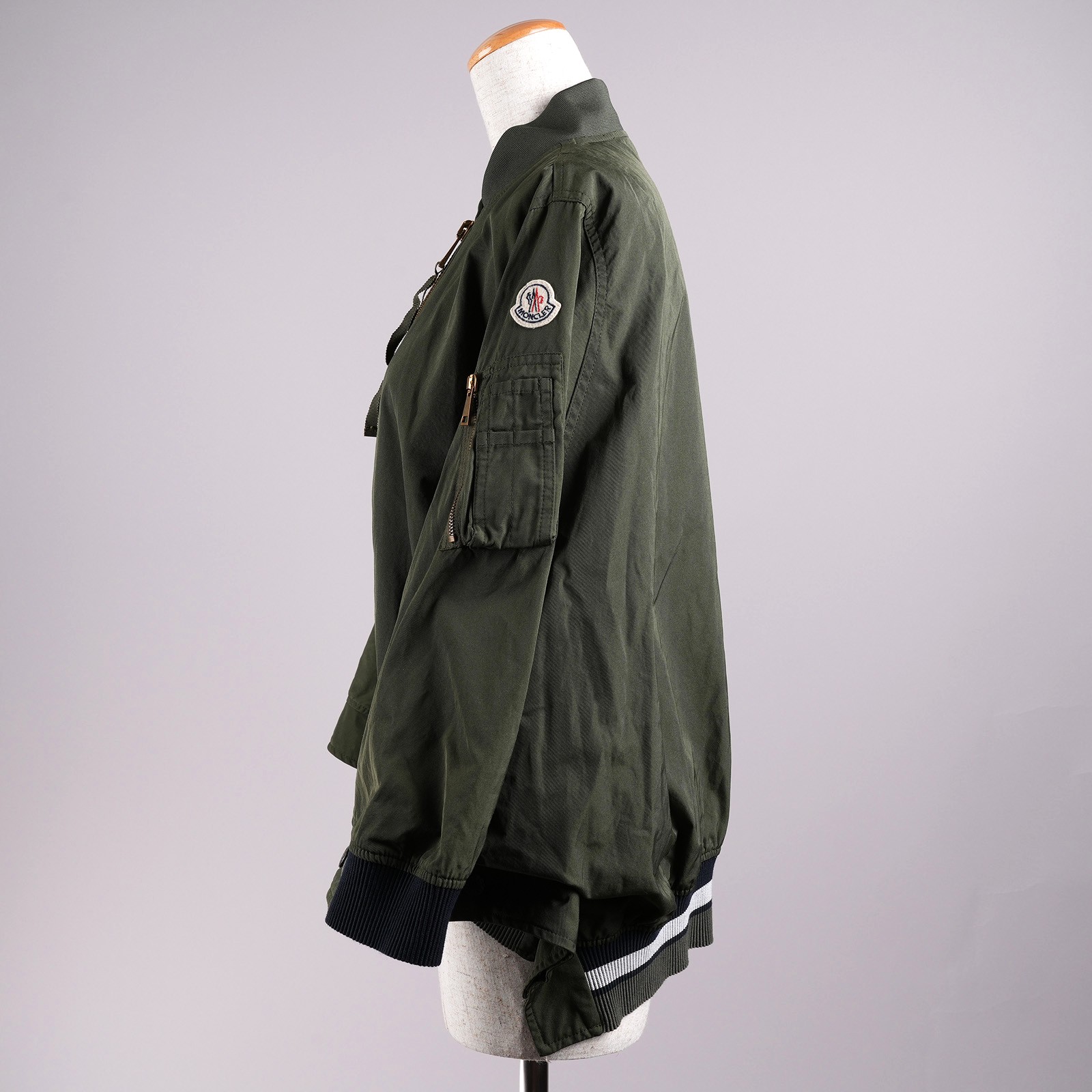 【未使用・タグ付き】MONCLER REBLOCHON ポンチョ カーキ モンクレール REBLOCHON サイズ2 グリーン レディース MONCLER
