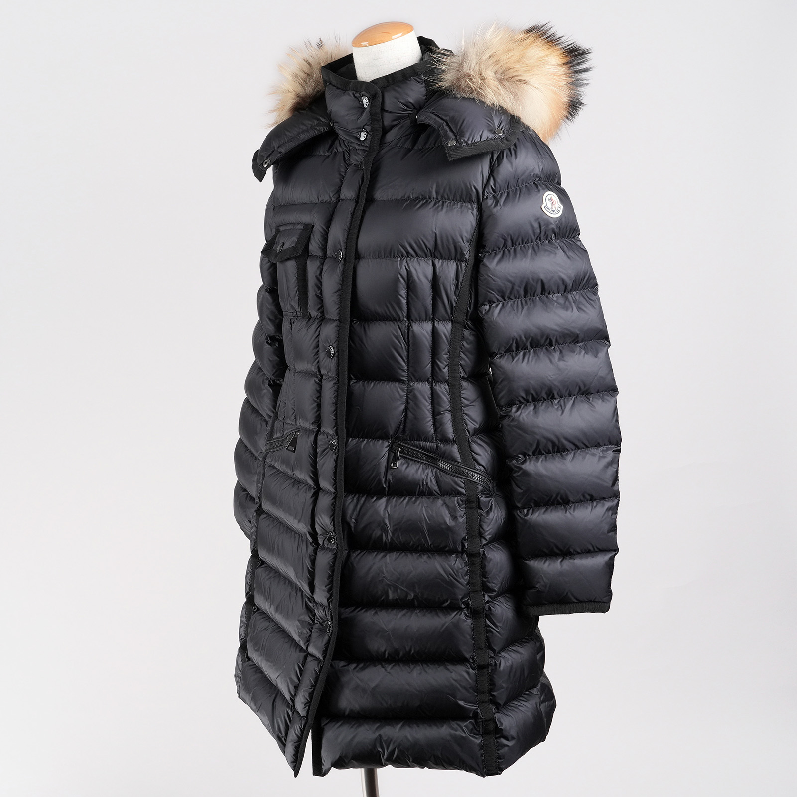 モンクレール　モカ　MOKA ロングダウンコート　 152cm ブラック モンクレール モカ MOKA ロングダウンコート 152cm ブラック Moncler