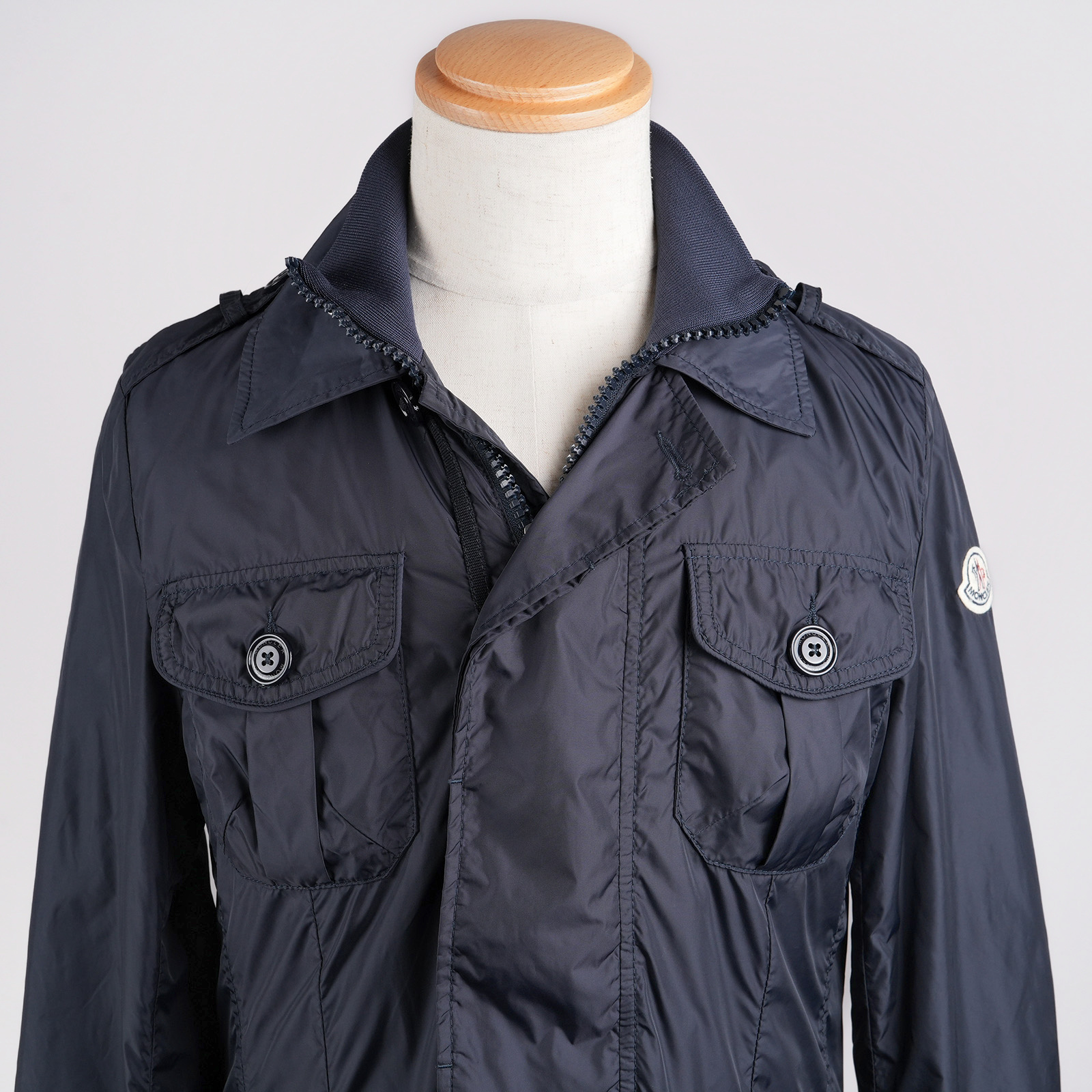 MONCLER KENYA フィールドジャケット ネイビー 襟・胸フラップポケット