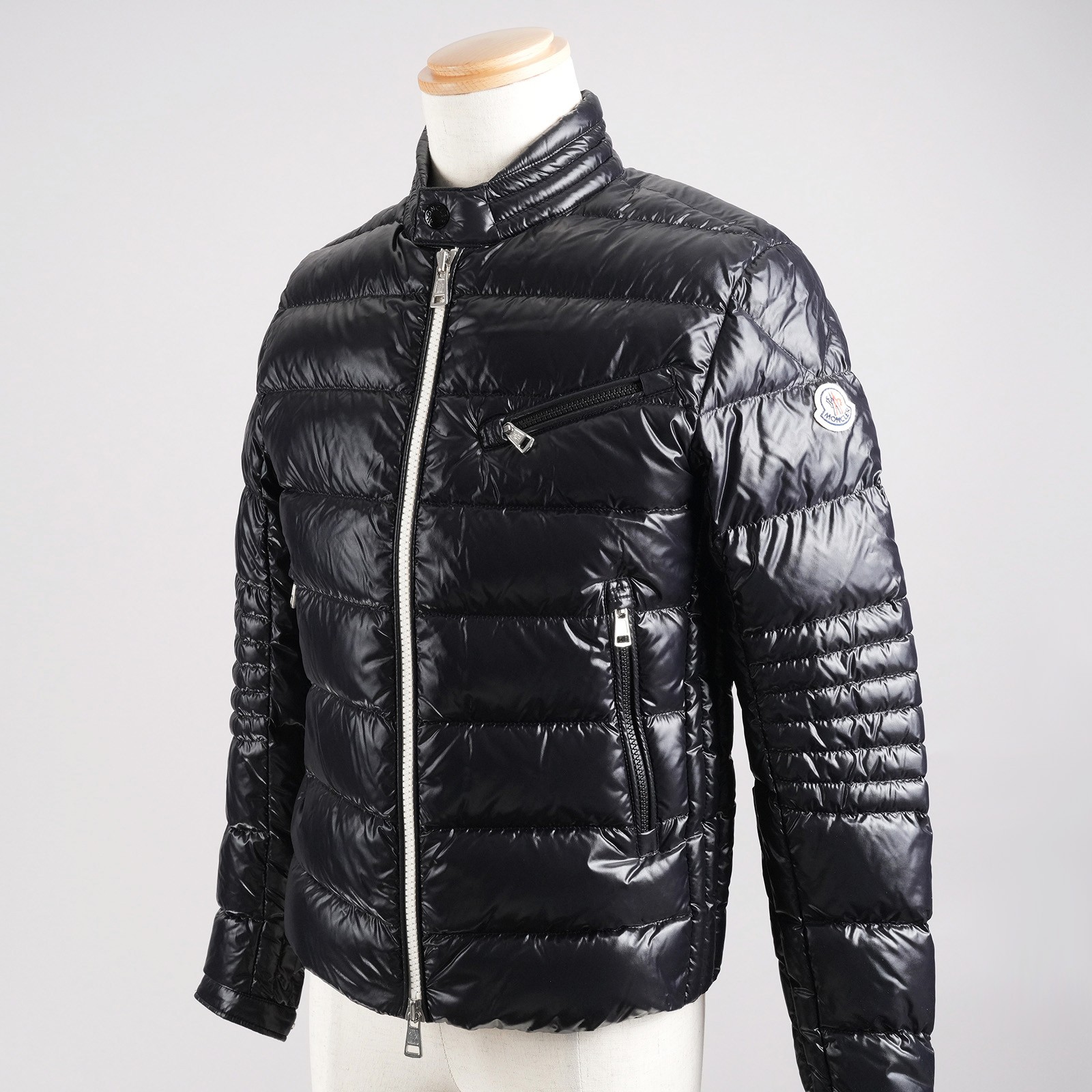 【レンタル２泊３日～】モンクレール BERRIAT ダウンジャケット サイズ0 ブラック メンズ MONCLER