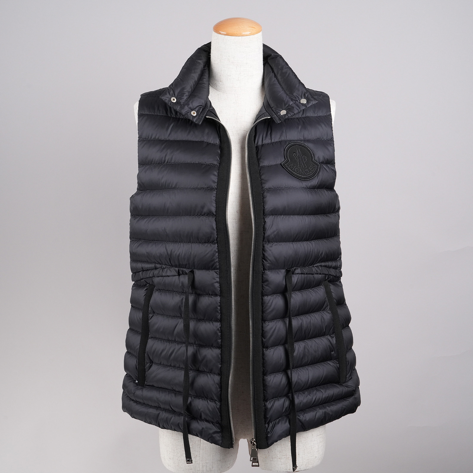 MONCLER AZUR GILET ダウンベスト ブラック 前開き