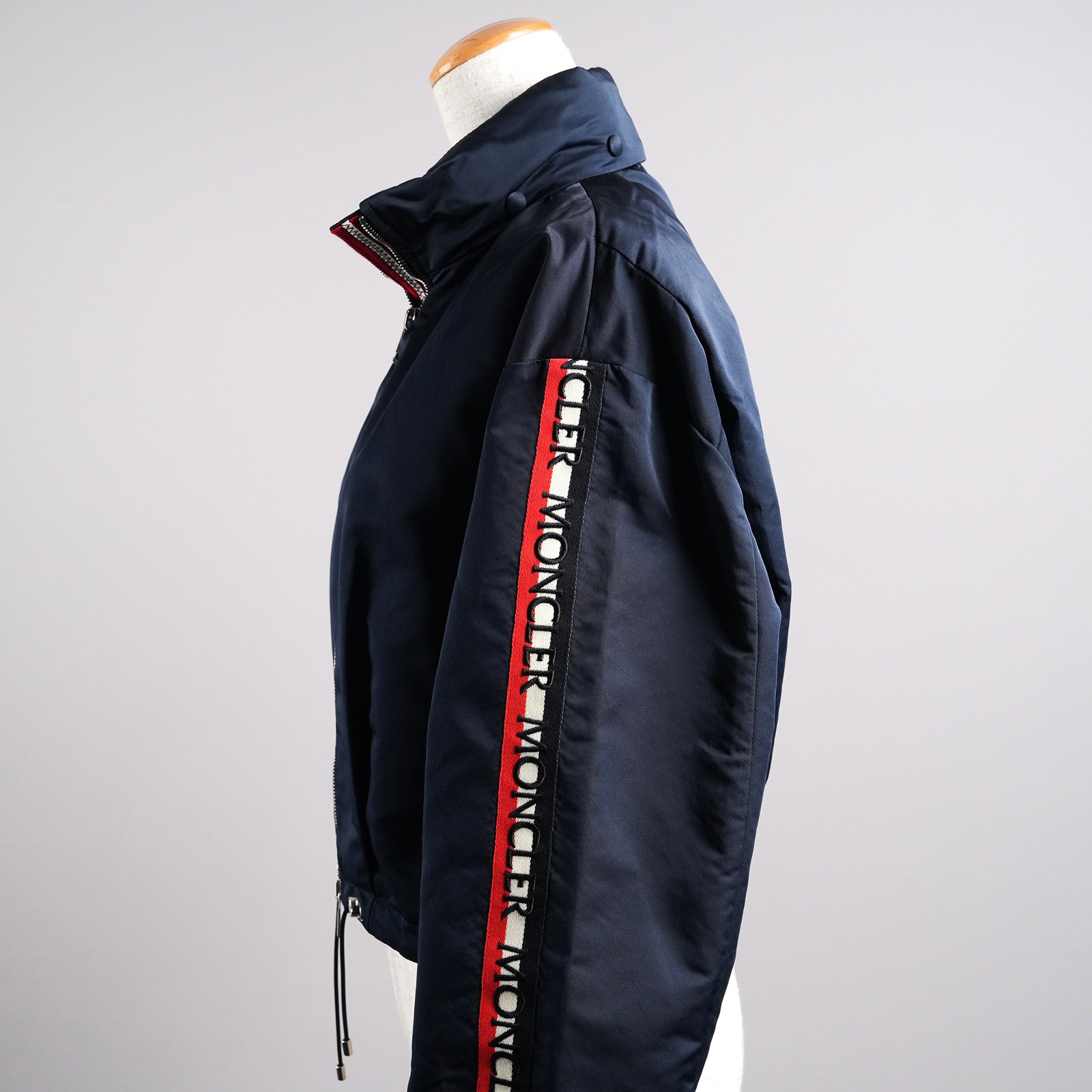 MONCLER ZIRCONITE ナイロンジャケット モンクレール ZIRCONITE ジャケット ショート丈 サイズ0