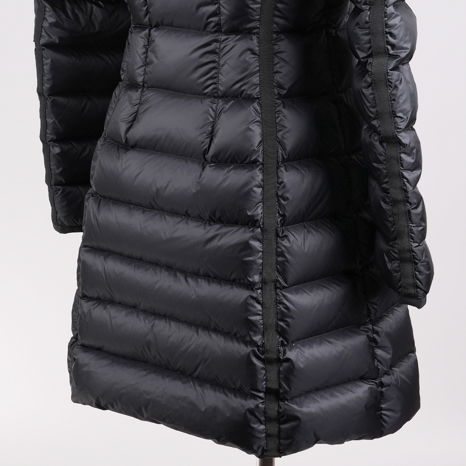 MONCLER HERMINE ダウンコート ブラック 商品写真11
