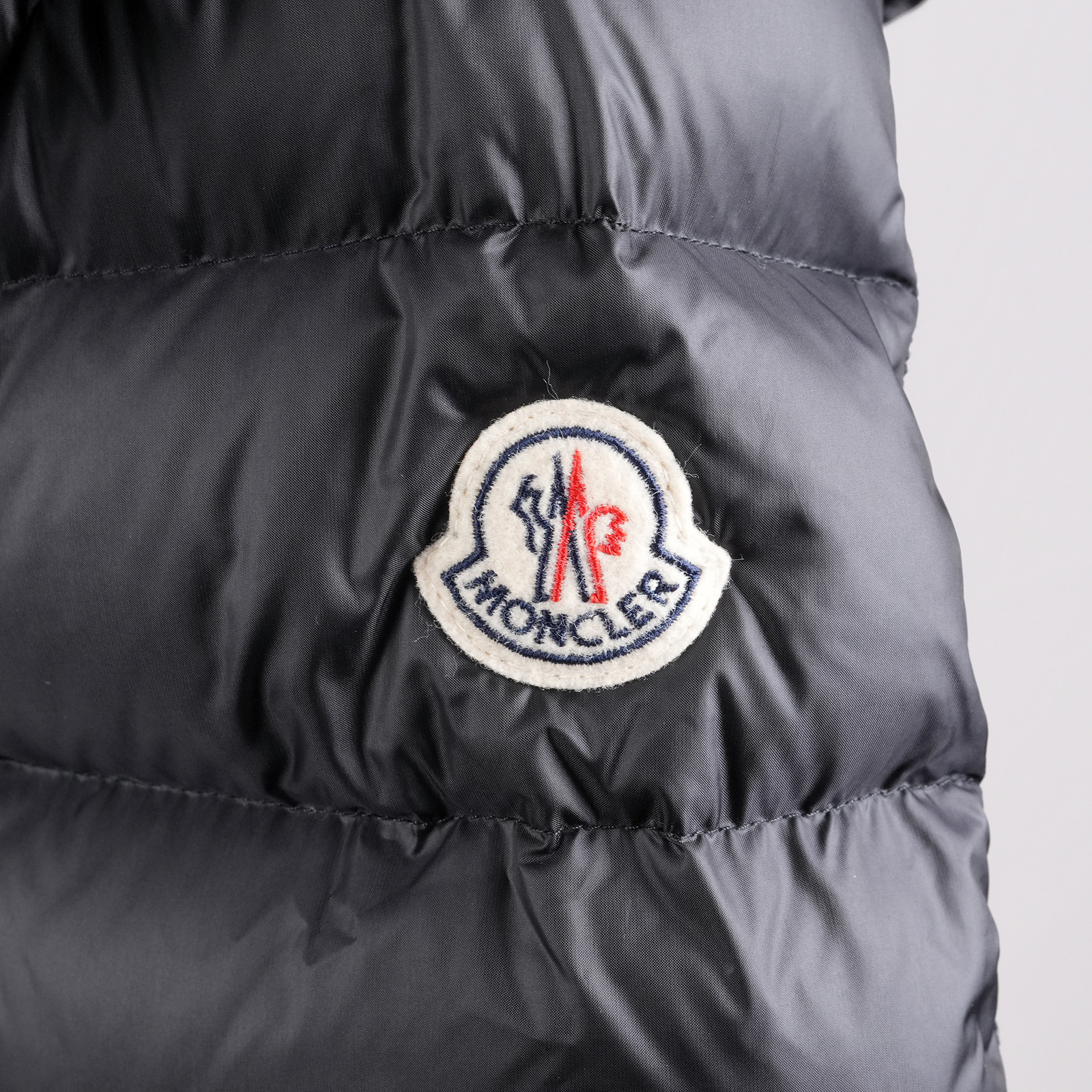 MONCLER HERMINE ダウンコート ブラック 商品写真5