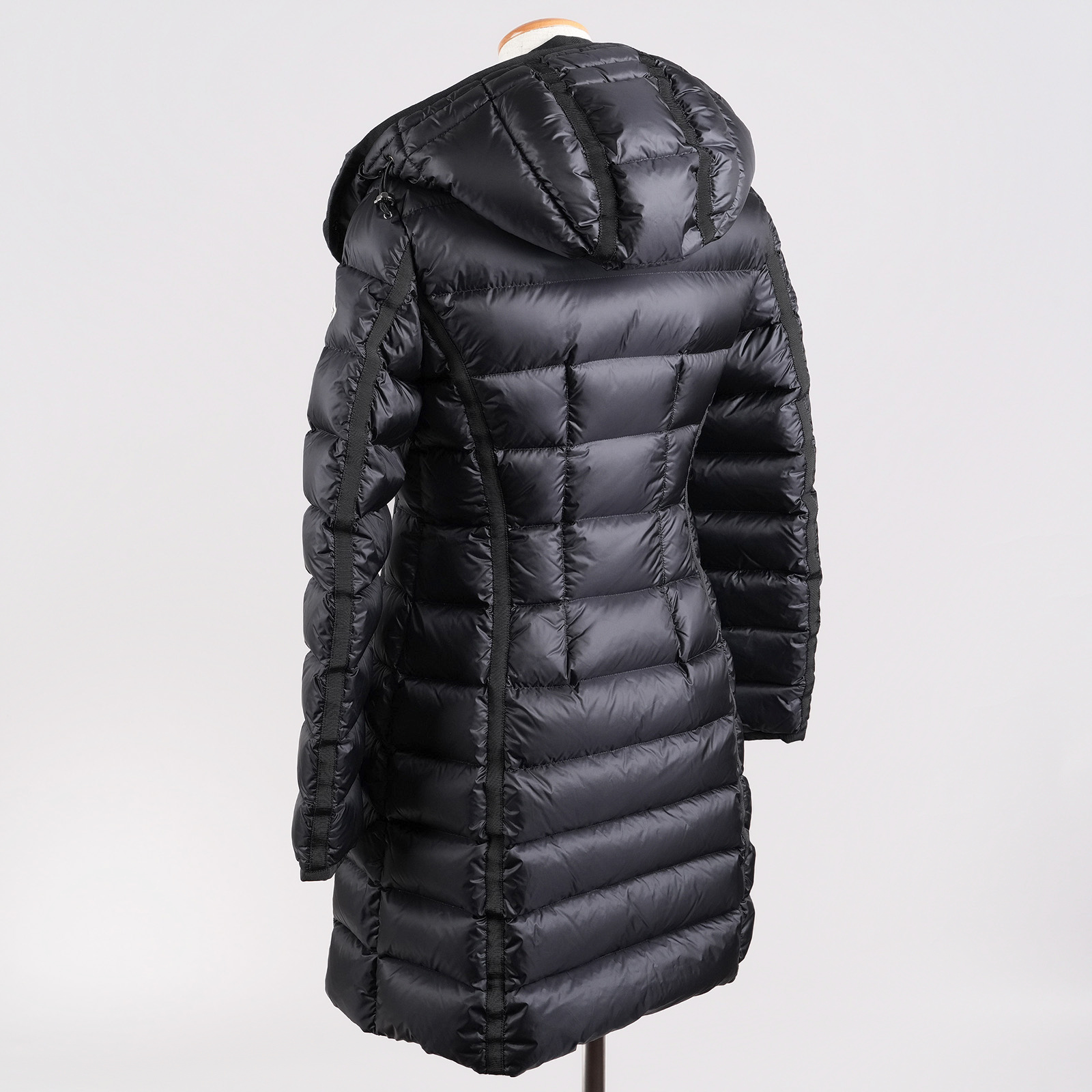 MONCLER HERMINE ダウンコート ブラック 商品写真8