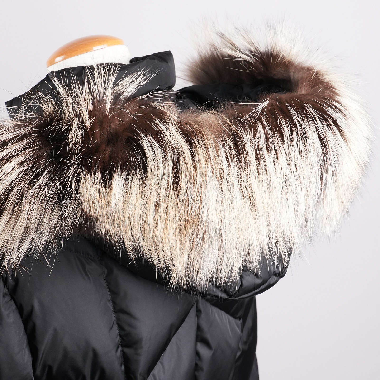 モンクレール（MONCLER）ROELAN ダウンジャケット ブラック レディース サイズ2｜ファートリム