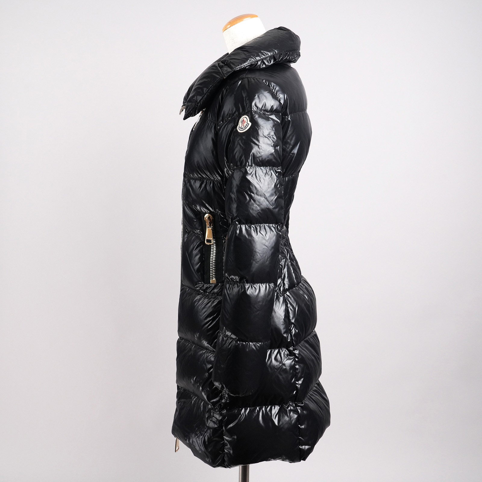 モンクレール（MONCLER）JOINVILLE ロングダウンジャケット ブラック レディース サイズ0｜左側面