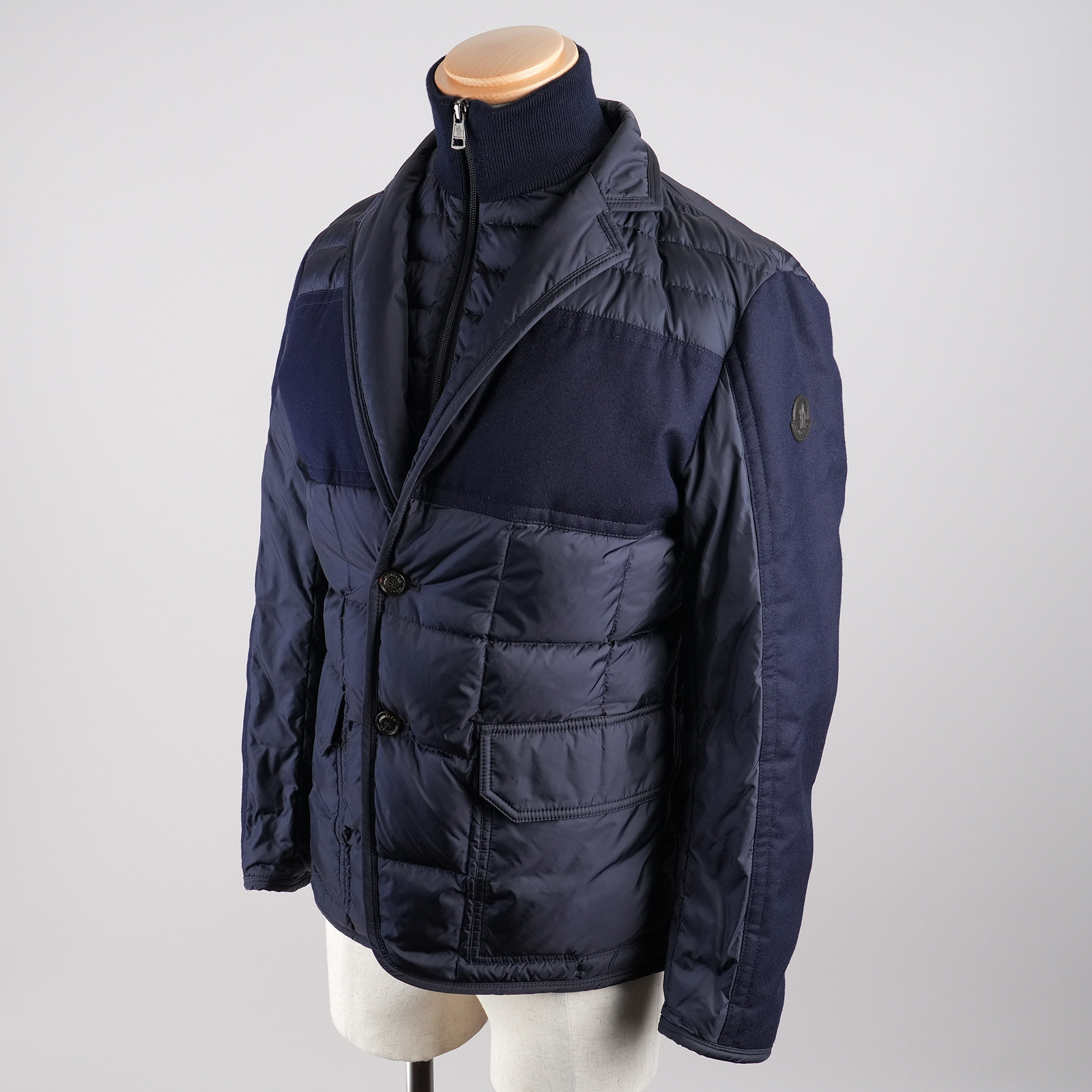 販売】モンクレール ダウンジャケット CANUT サイズ0 レッド メンズ