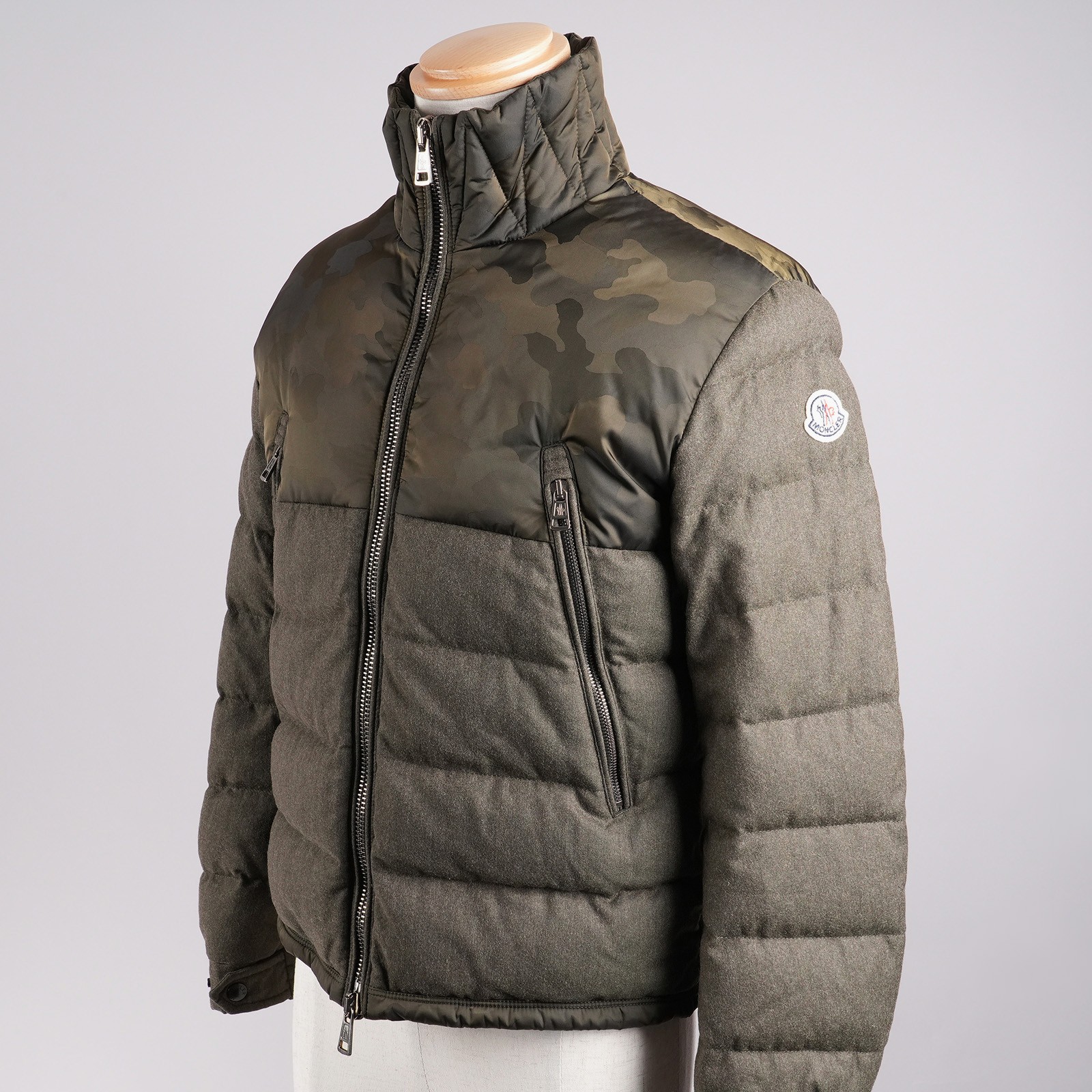 【レンタル２泊３日～】モンクレール DYENS ダウンジャケット サイズ0 カーキ メンズ MONCLER