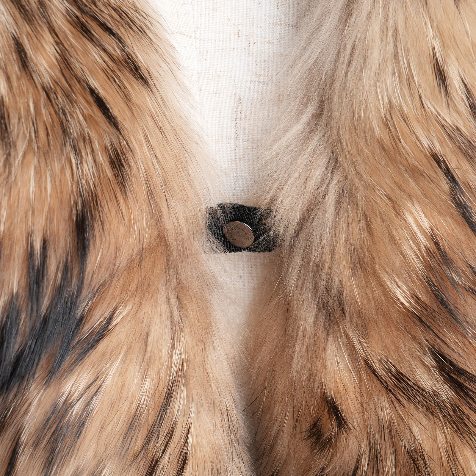 MONCLER VINCA ラクーンファーフード付きダウンコート ブラック レディース サイズ1 ラクーンファー留め具