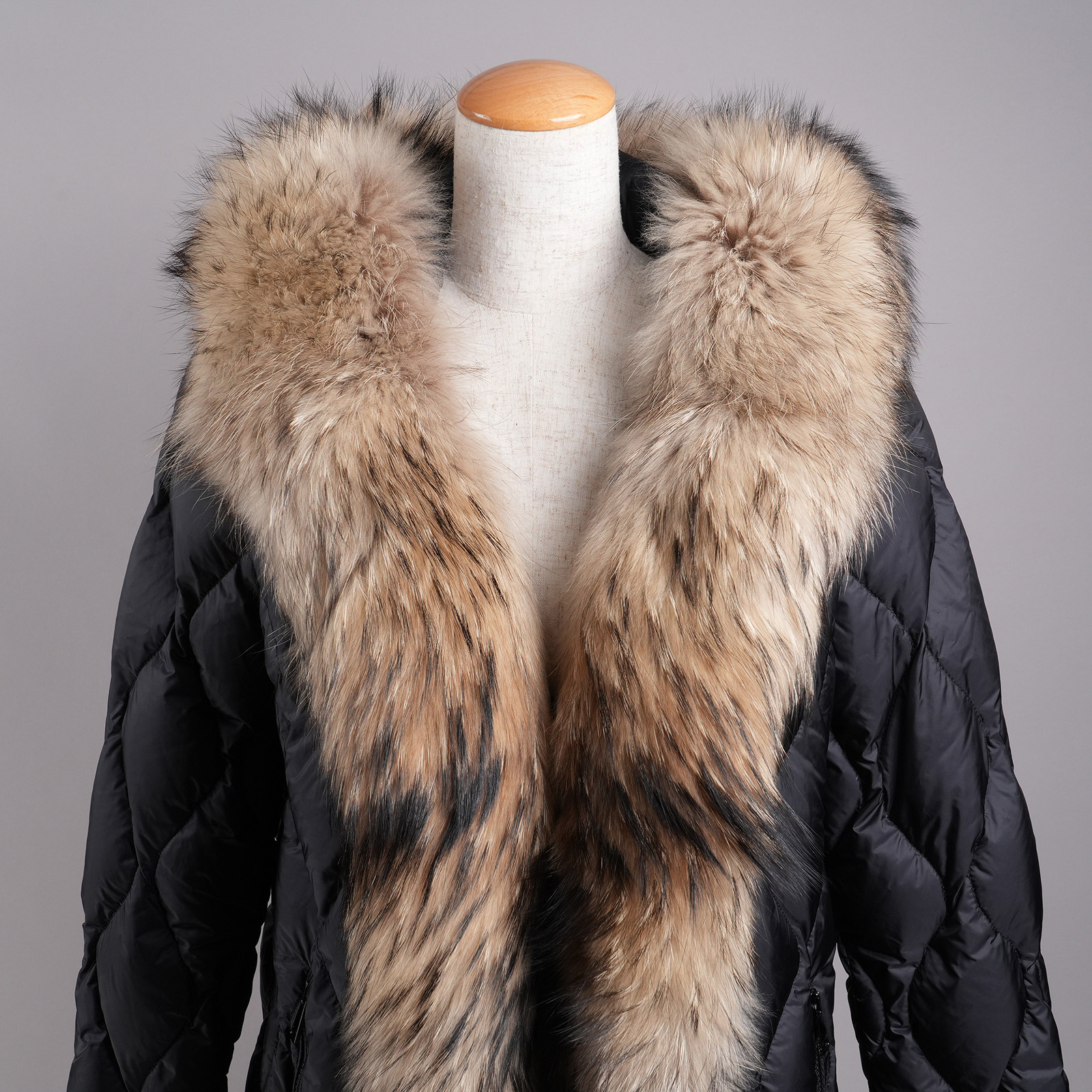 MONCLER VINCA ラクーンファーフード付きダウンコート ブラック レディース サイズ1 ラクーンファー前開きアップ
