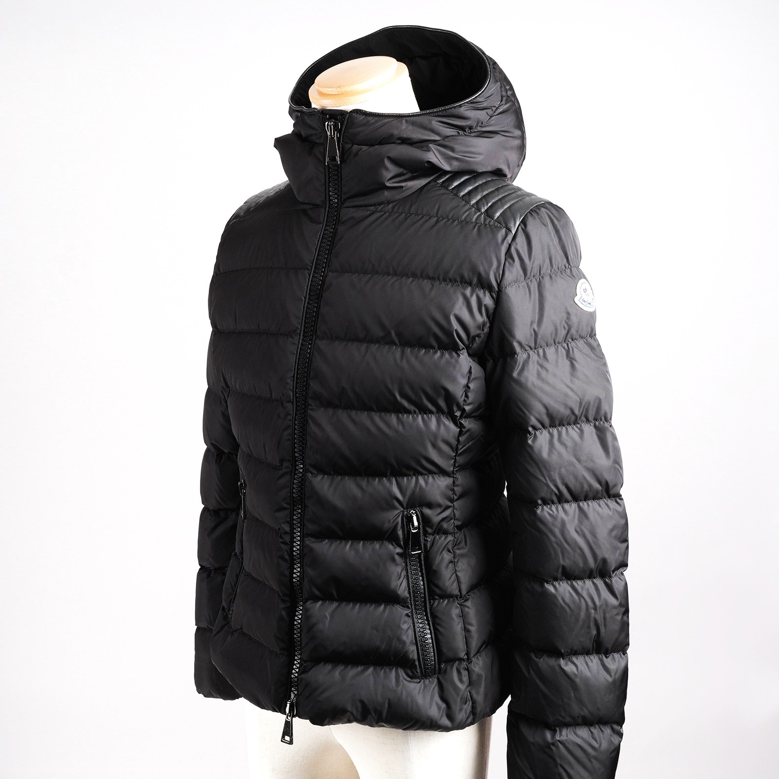 レンタル】モンクレール ダウンジャケット OROPHIN サイズ0