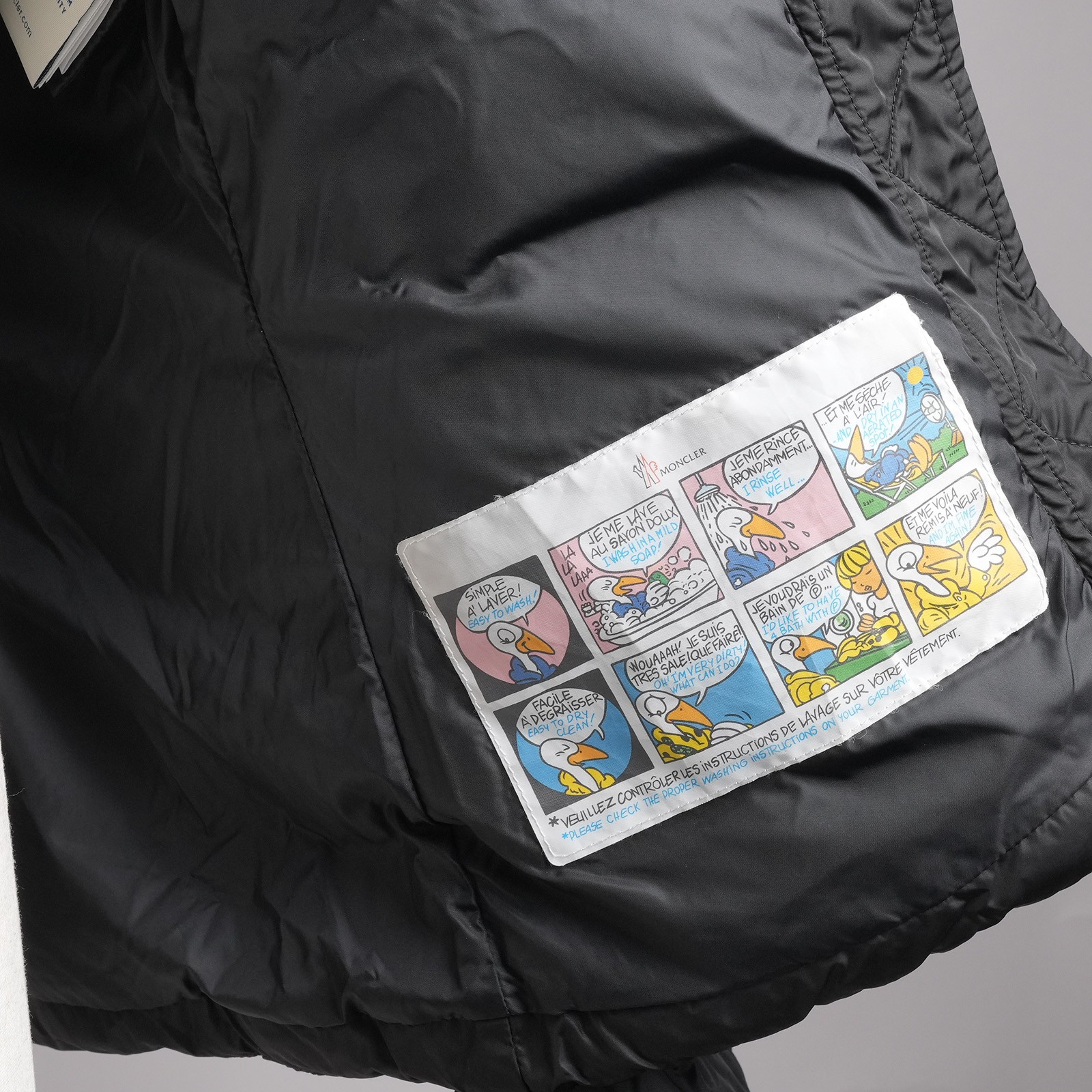 モンクレール（MONCLER）TETLA ダウンジャケット ブラック レディース サイズ2｜内側コミックケアラベル