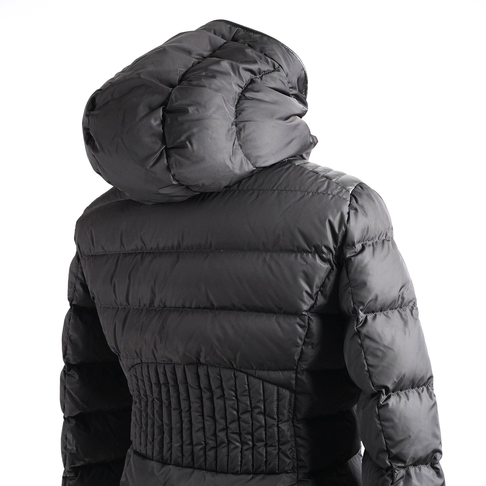 モンクレール（MONCLER）TETLA ダウンジャケット ブラック レディース サイズ2｜フード背面